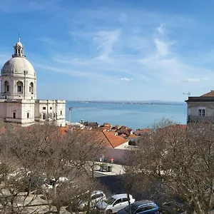 Pilar - Alfama River View Apartment Lisbon
